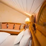 Benediktenhof 4*