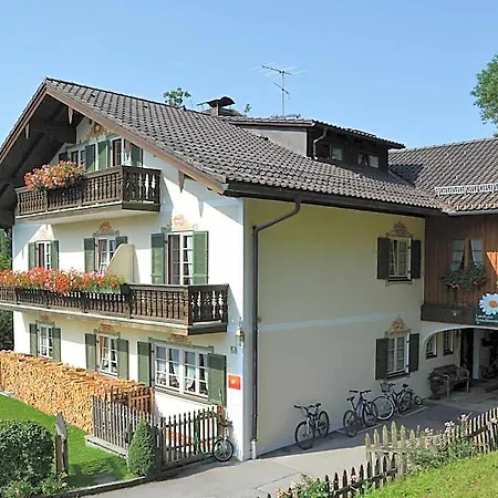 Hotel Benediktenhof 4*