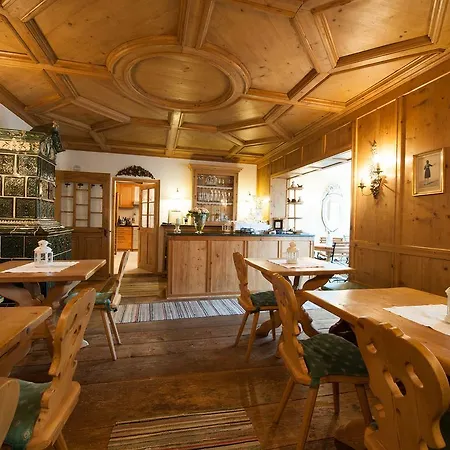 Benediktenhof Hotel